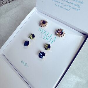 Stella & Dot Halo Stud Set - Gold/Navy